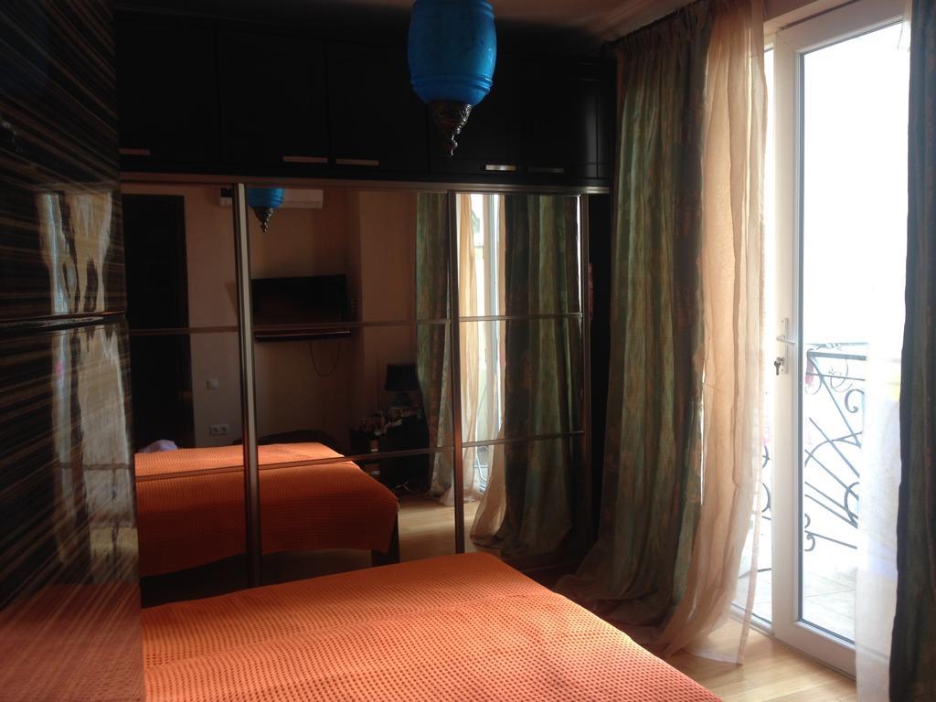 Apartment Sea Avenue Батумі Екстер'єр фото