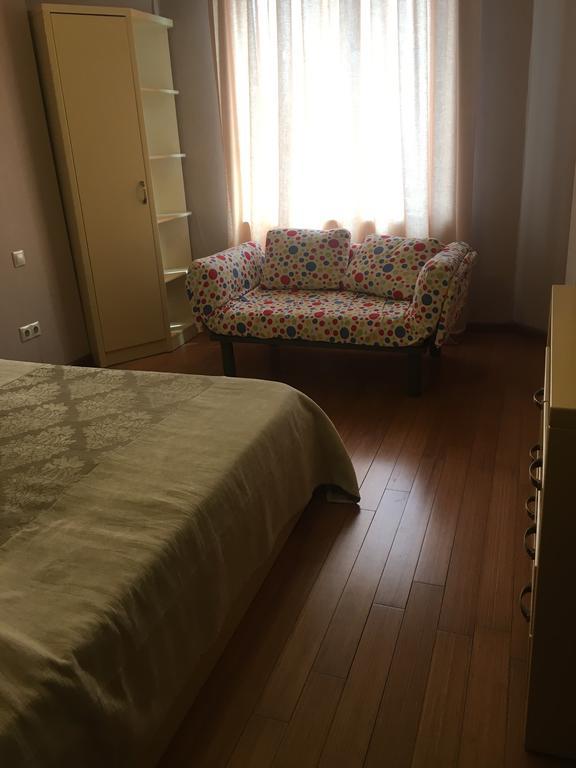 Apartment Sea Avenue Батумі Екстер'єр фото